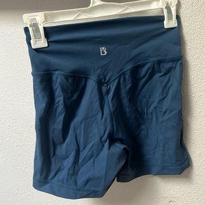 Buffbunny- blue short